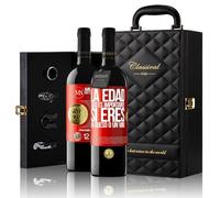 «La edad solo es importante si eres un queso o un vino» Mensaje en una Botella. Estuche-Maletín de LUJO 2x Vino Tinto Premium Reserva 12 Meses y Set de 4 Accesorios. Etiqueta Roja PERSONALIZABLE