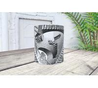 La Huella Taza personalizada Escher Relatividad (1953). Para todos los amantes del arte y un mundo en el que no se aplican las leyes normales que nos rigen.
