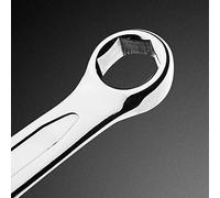 La llave combinada de 8 mm, anillo hexagonal, de la marca Neo. La parte abierta de la llave tiene piezas perfiladas, que al insertarse cuatro puntos de contacto con un tornillo o tuerca hexagonal.