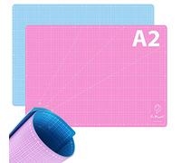 La Manuli Alfombrilla de Corte Autorregenerable A2 (60x45 cm) 5 Capas, Perfecta para Coser, Patchwork y Manualidades, Impresa por ambos lados, Indicación en cm Base de Corte (Azul + Rosa)