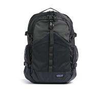 La mochila Patagonia Refugio Daypack 30L es la compañera perfecta para tus aventuras diarias y viajes, ofreciendo mucho espacio con dos compartimentos principales amplios diseñados para documentos A4