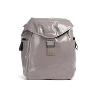 La mochila Valera Bucket de Rains es una mochila suave y con estilo, diseñada con formas redondeadas y una capacidad compacta de 16 litros, perfecta para tus aventuras diarias. Fabricada con poliureta