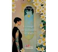 la mujer de la tumba ovalada
