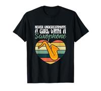 La música del saxofonista nunca subestima a una chica con un saxofón Camiseta