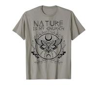 La naturaleza es mi iglesia Luna Polilla Brujería Bruja Wicca Camiseta