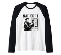 La teología reformada lo clavó 1517 Diseño de Martin Luther Camiseta Manga Raglan