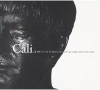 Cali - La Vie Est une Truite Arc-en-Ciel Qui Nage Dans Mo