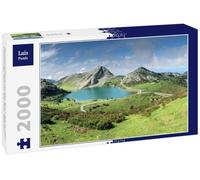 Lais Puzzle Vista panoramica del Lago Enol en los Lagos de Covadonga en Asturias, España 2000 Piezas