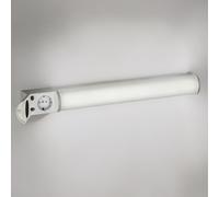ledscom.de Lámpara LED para espejo FERIG, lámpara de baño con toma de corriente, 49 cm, 8,4 W, 964 lm, blanca