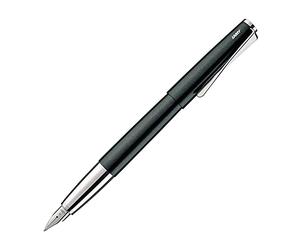 Lamy studio 069 - Pluma estilográfica de acero inoxidable en acabado lacado negro y verde con mango de acero inoxidable pulido, plumín de acero plateado pulido, grosor F, 1 unidad (1 unidad)
