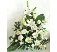 LBA Centro de Flores Artificiales para Cementerio. También para Iglesias. Especial Día de Todos los Santos. Medidas: 80x70x45 cms. Aprox.