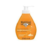 Leche hidratante Le Petit Marseillais Nacre Sublime P Tsec Huile d'Abricot, botella de 250 ml.