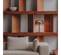 LEDS-C4 Lámpara de mesa LED Levels, Ø 32 cm, negra, cristal, CCT