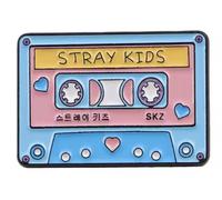 Lee Know JUREUMI Stray Kids Corea del Sur Music Boy Pop Band SKZ Cassette Tape - Pin esmaltado de 1.2 pulgadas
