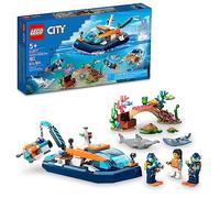 LEGO City Explorer - Barco de buceo 60377 Ocean Building Toy, incluye un arrecife de coral, mini submarino, 3 minifiguras y manta raya, tiburón, cangrejo, 2 peces y 2 figuras de tortuga