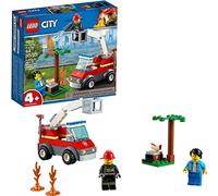 LEGO City Fire- City Fire Incendio en la Barbacoa Juguete de construcción de rescate de bomberos, incluye camión con grúa y minifiguras, Multicolor (Lego ES 60212)