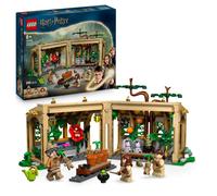 LEGO® Harry Potter™ 76445 Castillo de Hogwarts: Clase de Herbología
