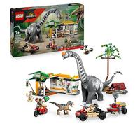 LEGO Jurassic World Misión de Seguimiento: Raptor y Titanosaurus - Dinosaurios de Juguete con 3 Minifiguras, Coche Todoterreno, Dron y Moto - Regalo para Niños y Niñas de 7+ Años 76973