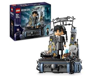 LEGO Miércoles Figura de Miércoles Addams de Juguete, Muñeca para Vestir del Personaje de la Serie, Regalo para Niñas y Niños de 10 Años o Más, Juego de Misterio, Decoración Estantería 76780