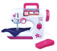 Lena 42521 - Máquina de coser infantil, funciona con pilas, con asa, pedal, rueda de mano, cubierta protectora, interruptor, lámpara de control, plástico, hilo de coser, aguja, cinta métrica, kit de