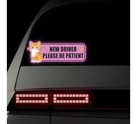 Leniutor 1 calcomanía reflectante para conductor estudiante con texto en inglés "Please Be Patient New Driver", divertido y lindo perro, advertencia de seguridad para ventana de coche, para