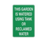 Letrero con texto en inglés "This Garden Is Watered Using Tank or Reclaimed Water", lámina reflectante de aluminio libre de óxido, resistente a la intemperie, impermeable, fácil de montar