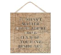 Letrero de madera de granja con texto en inglés "It Doesn't Matter Where You're Going It's Who You Have Beside You", decoración de pared para entrada, letrero de madera retro para dormitorio, 12 x 12