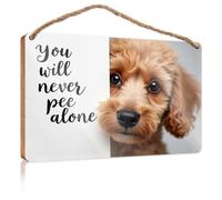 Letrero de madera para decoración de puerta de granja Never Pee Alone: A Cute Reminder (23 x 35 cm)