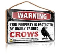 Letrero de madera para puerta de advertencia de puerta con texto en inglés "This Property Is Protected By A Highly Trained Crows" (15 x 28 cm)