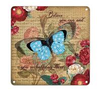 Letrero de metal con diseño de mariposa negra y azul y flores rojas, con texto en inglés "Believe You Can And You're Halfway There", placa de aluminio vintage, regalo de graduación, letrero único para