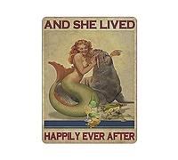 Letrero de metal con texto en inglés "She Is Alive And Happy Ever Since Mermaid Sea Lion Vintage Tin Poster Metal Sign Wall Decor Country Kitchen Home Garage Decor 40.6 cmx30.5 cm
