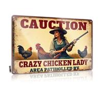 Letrero de metal divertido para acampar con texto en inglés "Precaution: Crazy Chicken Lady Patrolling Area with Gun Tin Sign Funny House Decor (30 x 40 cm)