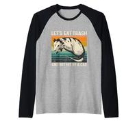 Let's Eat Trash and Get Hit by A Car Retro Vintage Opossum Camiseta Manga Raglan