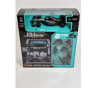 Lewis Hamilton #44 Mercedes Diorama De Pase De Pit Con F1W15 1:43 Bburago 38452H