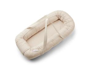 Liewood Gro printed babynest Confetti sandy