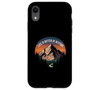 Life Is Better At Altitude Mountain Hiking Nature Carcasa para iPhone XR