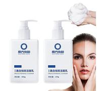 Limpiador facial blanqueador de niacinamida Limpiador facial espumoso de limpieza profunda Limpiador de eliminación de pecas Haga que su piel sea clara y brillante