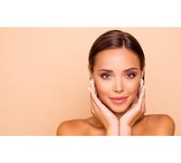 Limpieza facial completa con mascara LED en Clara del Rey