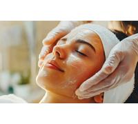 Limpieza facial completa con vapor extraccion exfoliacion mascarilla hidratante y mascara de luz led