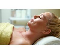 Limpieza facial con peeling mesoterapia virtual y tratamiento antiedad o antimanchas