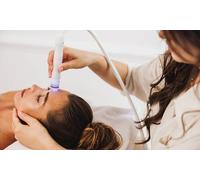 Limpieza facial Express con tratamiento personalizado y masaje reafirmante kobi