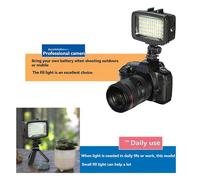 Linterna de buceo LED SL-101 de alta intensidad de 1800 lúmenes, resistente al agua hasta 40 m, compatible con vídeo y fotografía subacuática.