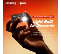 Linterna EDC SmallRig Thumb Linterna ultracompacta 5 en 1 con base magnética de cabeza de luz giratoria, clip trasero, 1/4"-20 agujeros mini EDC Flashlight