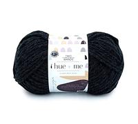 Lion Brand Yarn Company Dos varitas: Hue + Me Yarn, hombre lobo