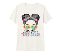 Little Miss Tercer Grado Niñas Volver A La Escuela Moño Desordenado Camiseta Premium