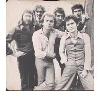LITTLE RIVER BAND - HELP IS ON IT'S WAY 12 INCH (12" SINGLE) UK EMI 1977 (Katalog-Nummer: 12EMI2632)