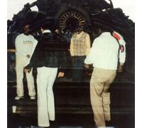 Live in the Whispering Gallery