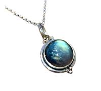 LKBEADS Colgante de labradorita natural azul, redondo y liso, de 18 x 18 mm, en plata de ley 925, con cadena de cable de 45 cm. Transformación, protección, intuición, energía psíquica | gmpd_0387