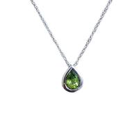 LKBEADS Colgante de peridoto natural facetado de 7 x 9 mm en forma de pera verde, en plata de ley 925, con cadena tipo cable de 45 cm. Abundancia, renovación, energía positiva, sanación del corazón,