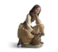 LLADRÓ Figura Cantarera Clásica. Figura Aguadora de Porcelana.